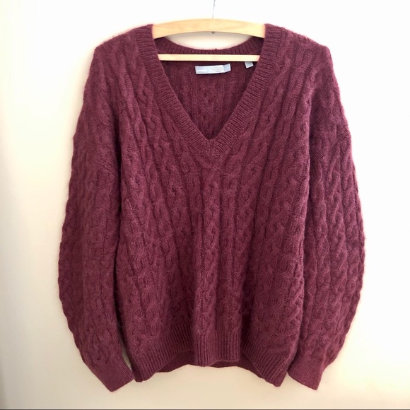 Vince Sweaters - SALE Vince Cableknit V-Neck Pullover Sweater